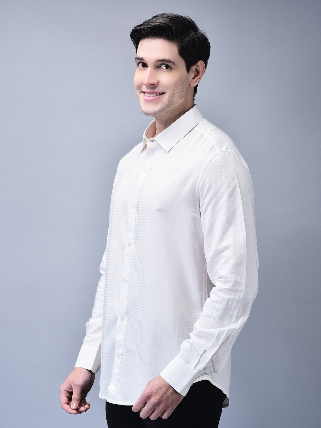 MEN'S WHITE SHIRT