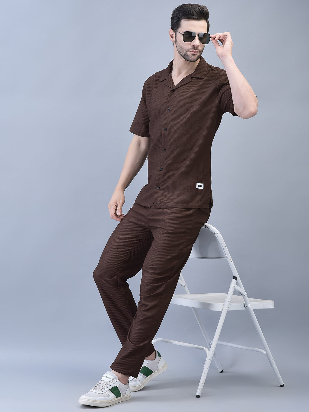 Men’s brown textured co-ord set front view