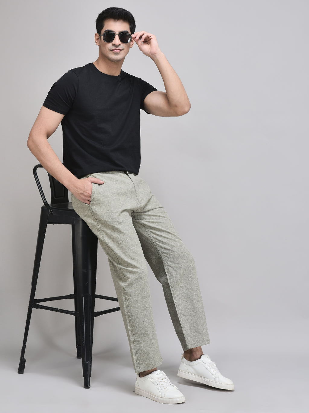 Pure linen trousers for men – front view