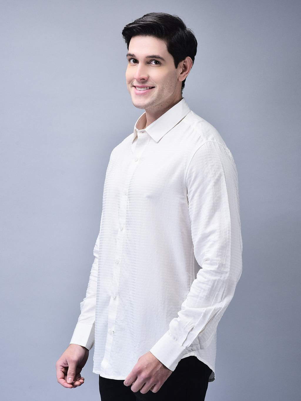 MEN'S WHITE SHIRT
